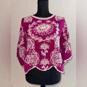 Solitaire Anthropologie peasant blouse womens fuchsia pink bell sleeves small